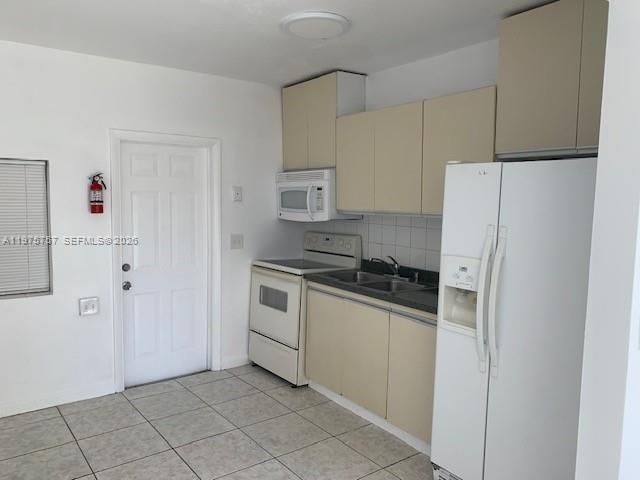 2784 SW 14th St , Fort Lauderdale, FL 33312 Photo