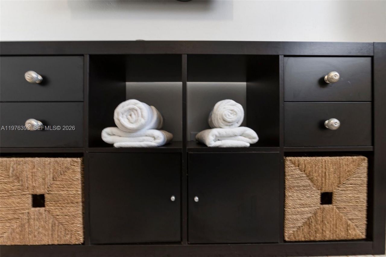 8700 N Miami Ave , Unit 8700, El Portal, FL 33150 Photo