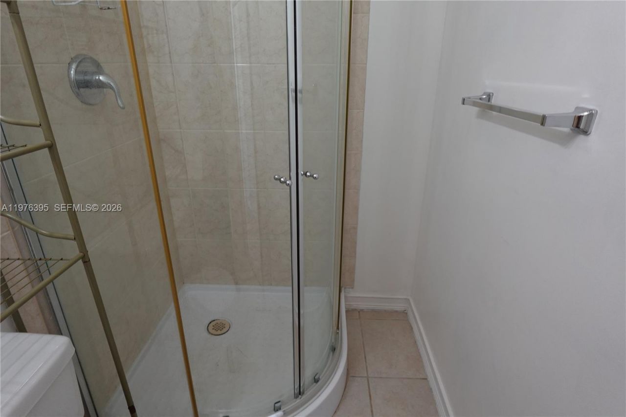 11262 SW 74th St, Miami, FL 33173 Photo