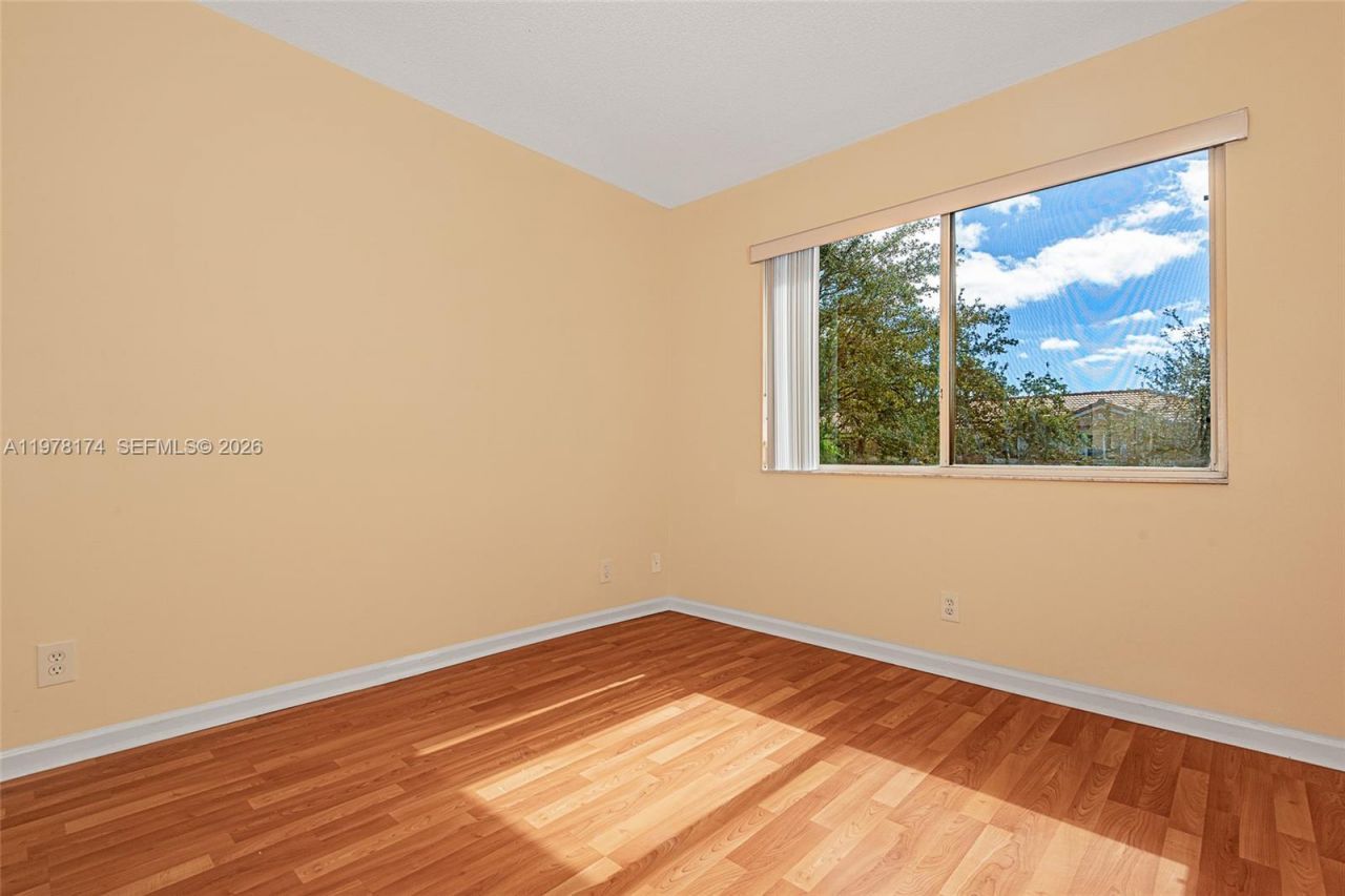 15853 SW 10th St , Pembroke Pines, FL 33027 Photo