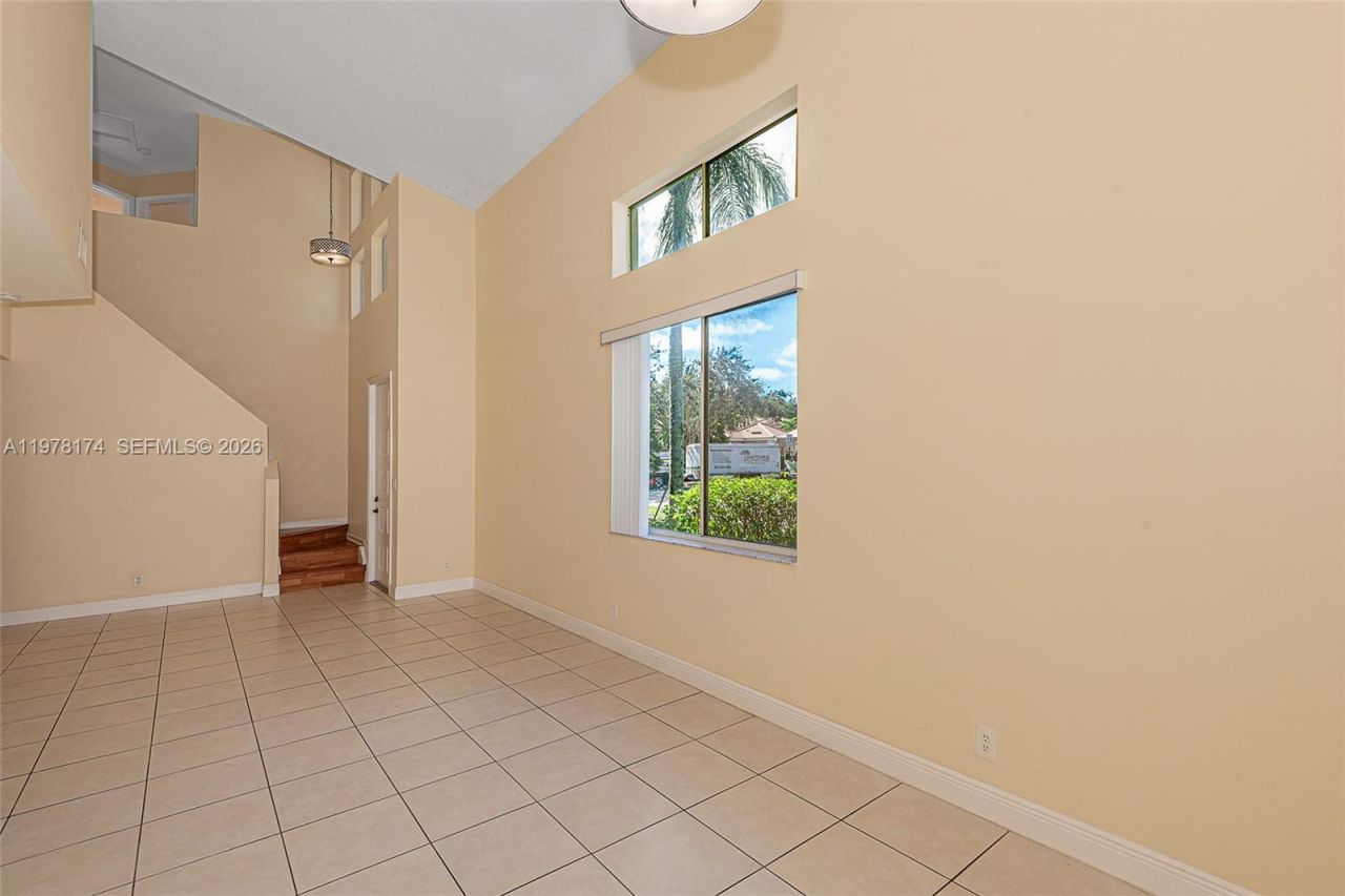 15853 SW 10th St , Pembroke Pines, FL 33027 Photo