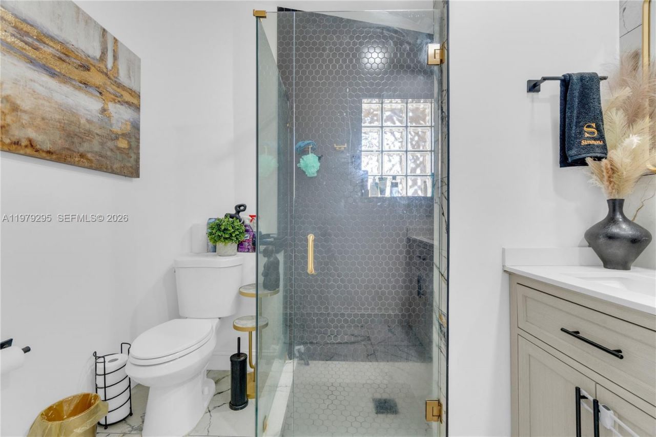 9900 S Grand Duke Cir, Tamarac, FL 33321 Photo