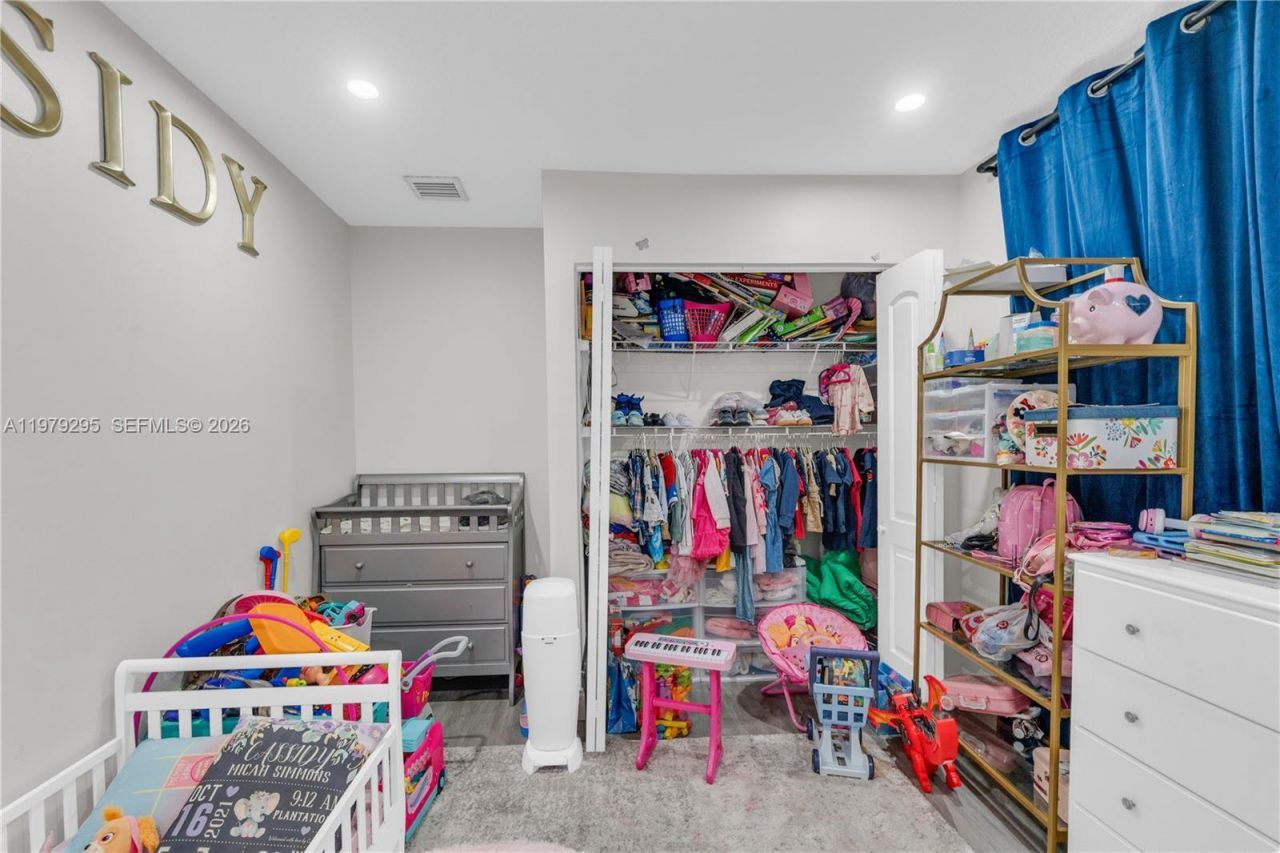 9900 S Grand Duke Cir, Tamarac, FL 33321 Photo