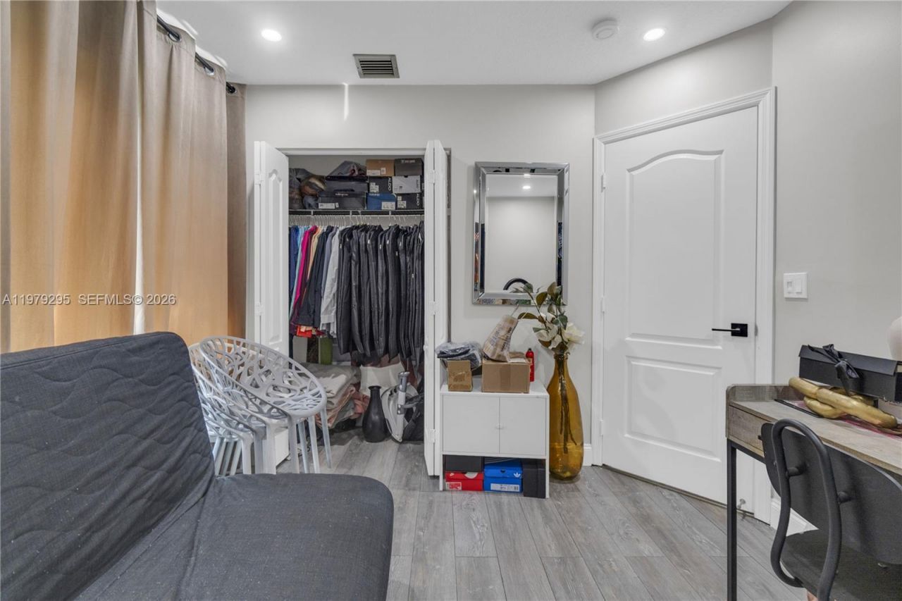 9900 S Grand Duke Cir, Tamarac, FL 33321 Photo