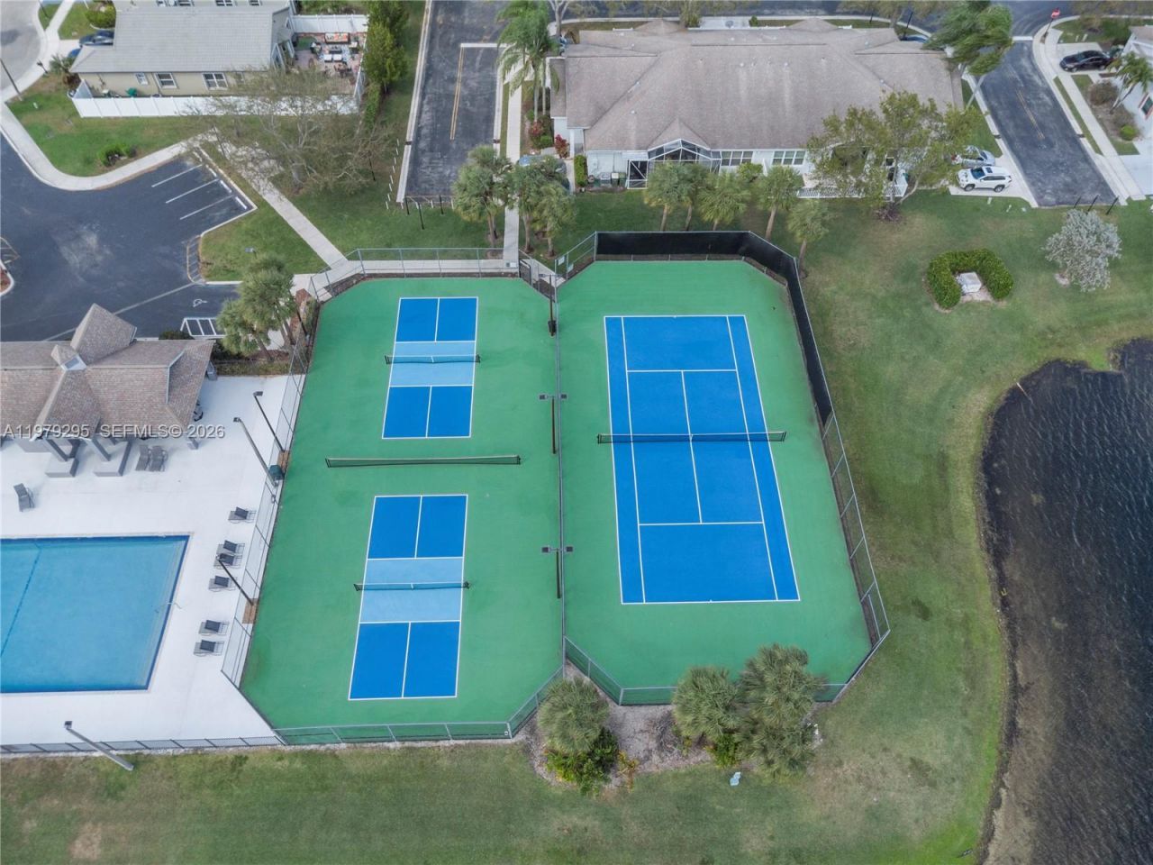 9900 S Grand Duke Cir, Tamarac, FL 33321 Photo