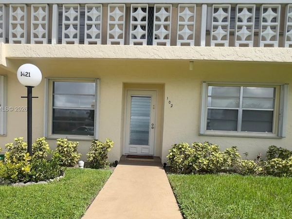 1421 NW 19th Ter, Unit 102, Delray Beach, FL 33445