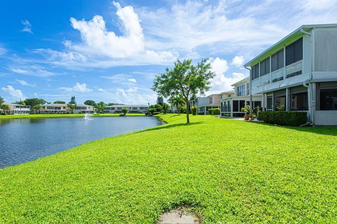 1421 NW 19th Ter, Unit 102, Delray Beach, FL 33445 Photo