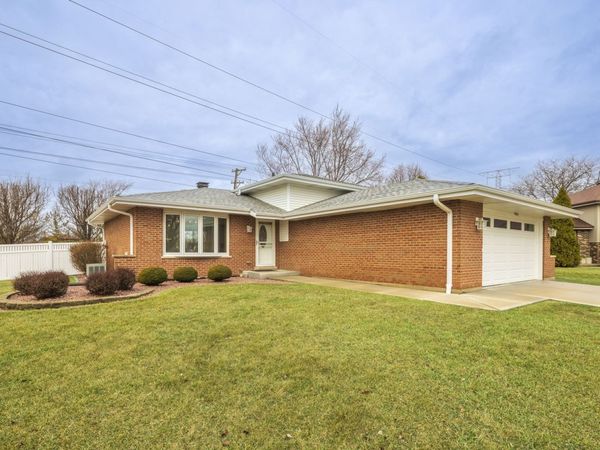 16612 Meadow Court , Tinley Park, IL 60477