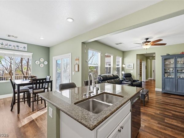 929 Altaville Court, Las Vegas, NV 89138