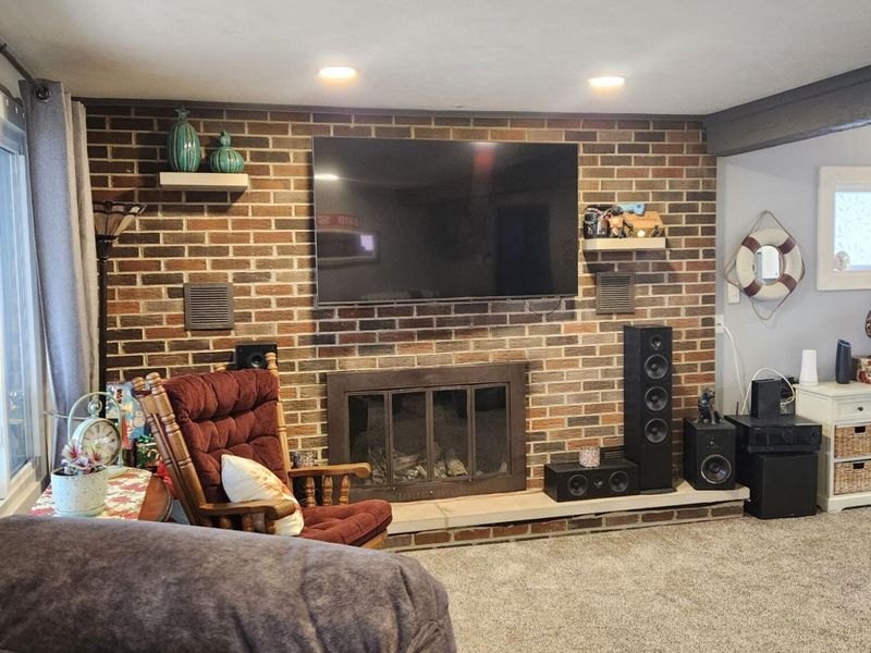 11242 Elm Street, Lakeview, OH 43331 Photo 4