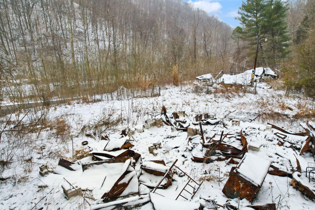 6119 Pigeon Roost Road, Pilgrim, KY 41250