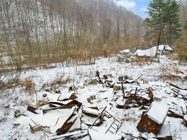 6119 Pigeon Roost Road, Pilgrim, KY 41250