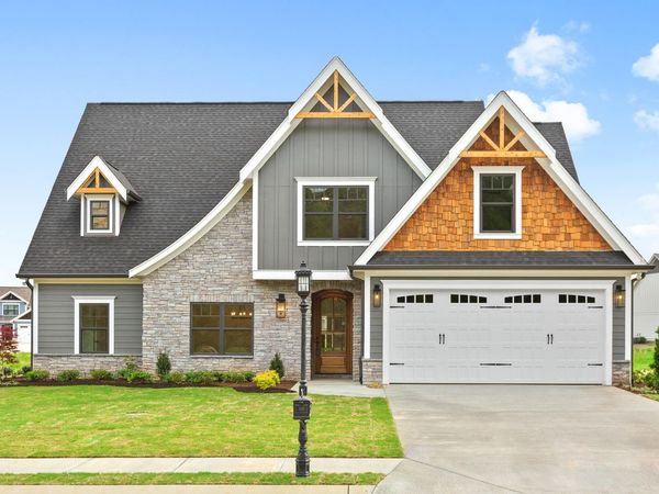 8286 Coldwater Court, Ooltewah, TN 37363