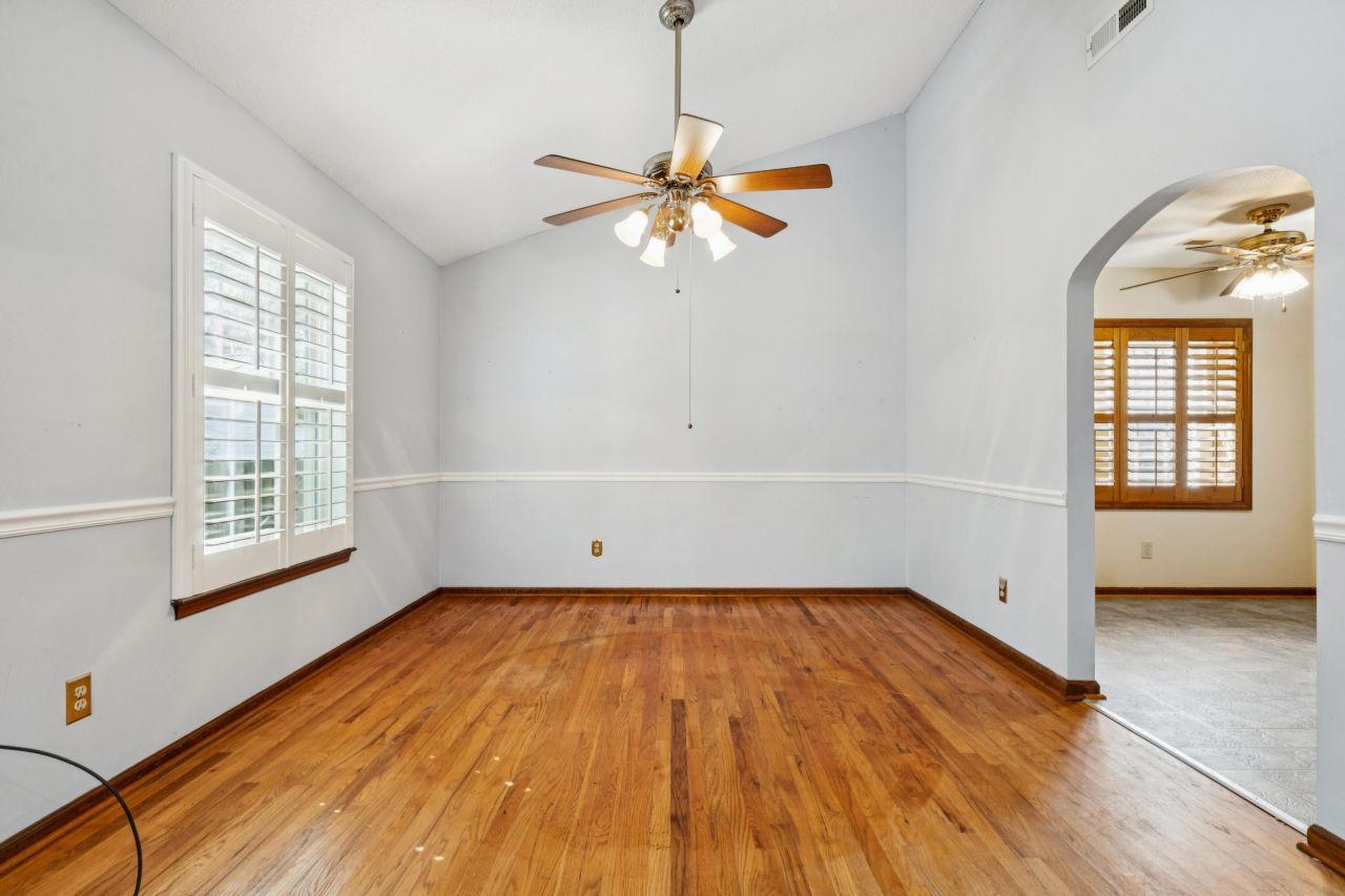 2627 Sun Beam Way Photo 21