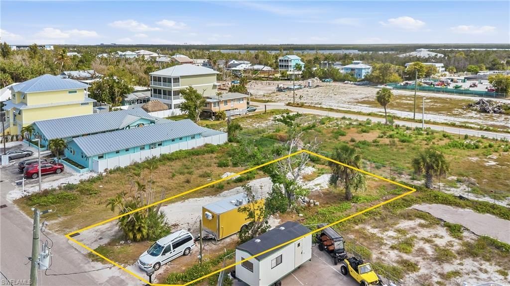 110 Mango St, Fort Myers Beach, FL 33931 Photo