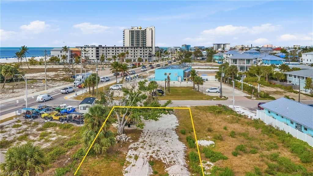 110 Mango St, Fort Myers Beach, FL 33931 Photo