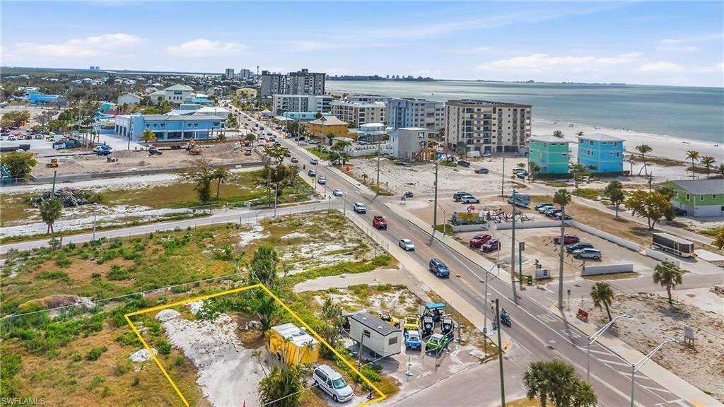 110 Mango St, Fort Myers Beach, FL 33931 Photo