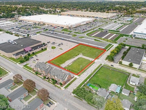 24095 VANCE , Hazel Park, MI 48030