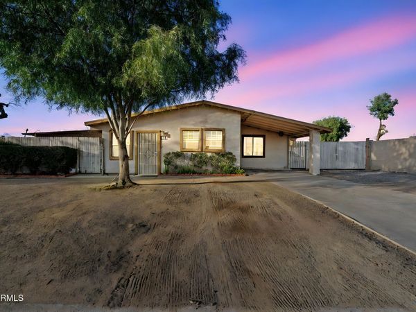 3610 W ABRAHAM Lane, Glendale, AZ 85308
