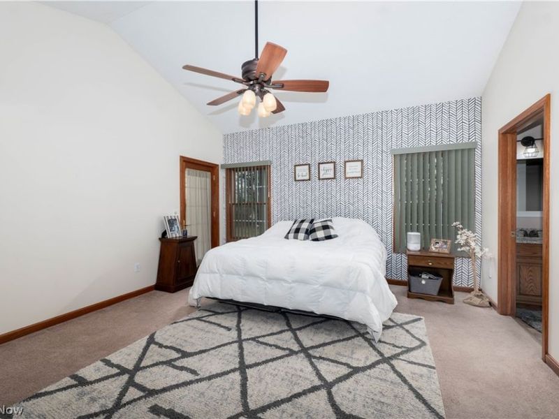 407 31st Street SW, Barberton, OH 44203 Photo 10