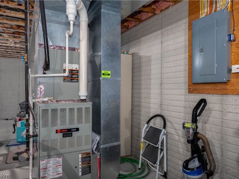 407 31st Street SW, Barberton, OH 44203 Photo 23