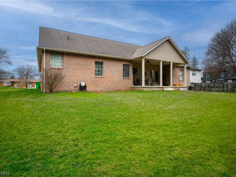 407 31st Street SW, Barberton, OH 44203 Photo 27