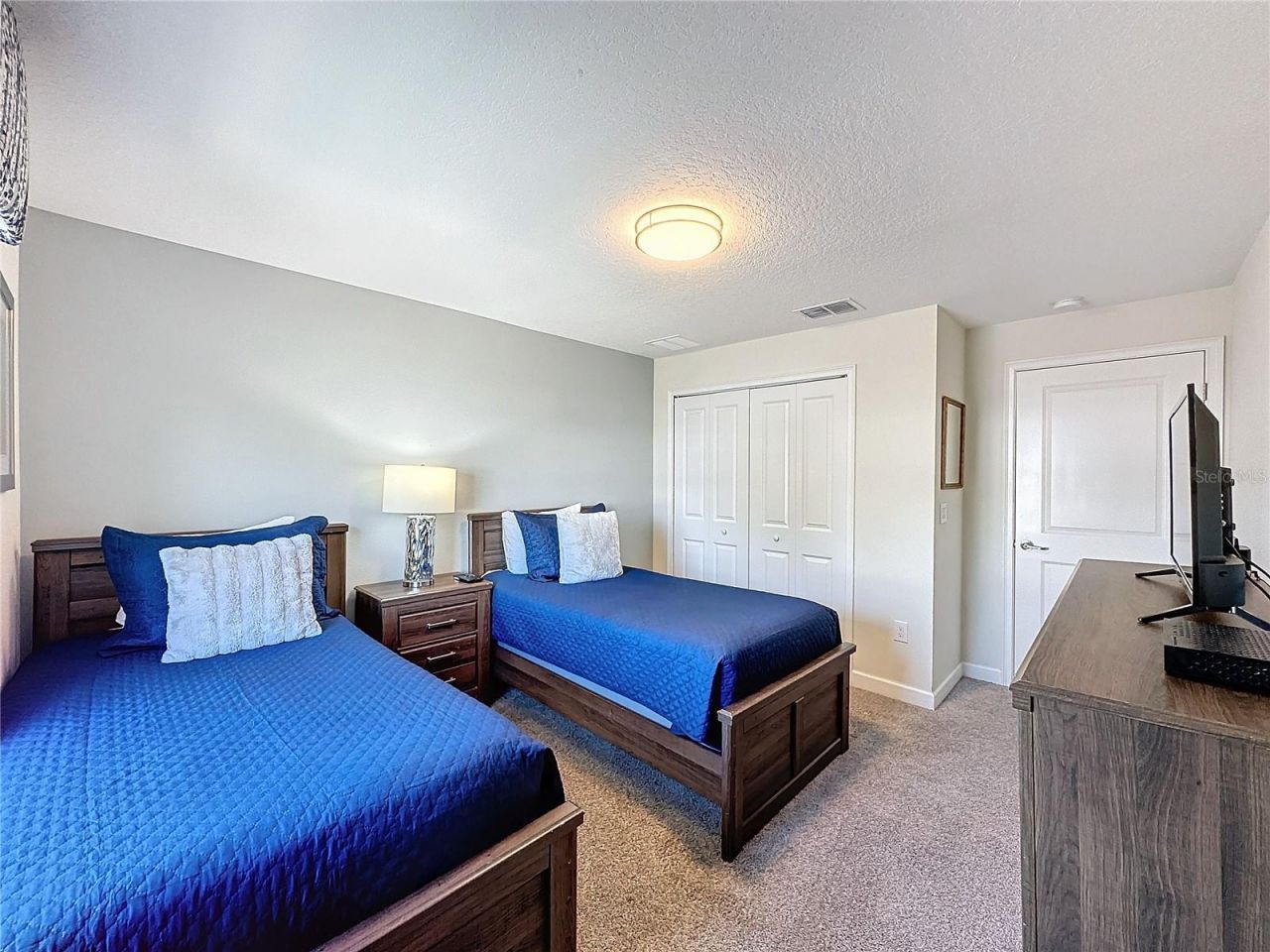 9043 Dogleg Drive , Davenport, FL 33896 Photo