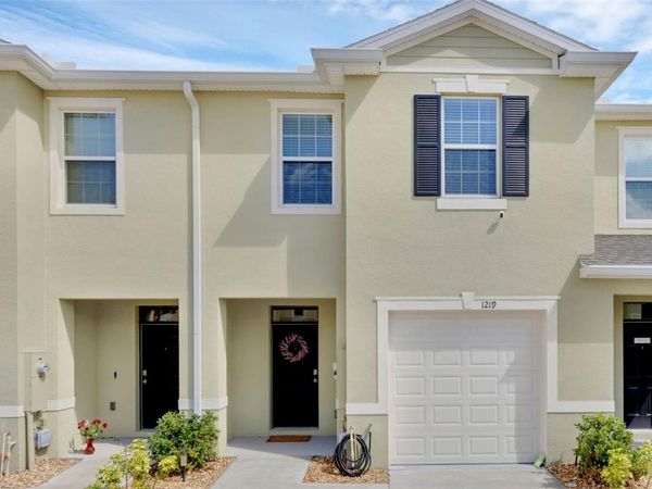 1219 LIDO DRIVE , HOWEY IN THE HILLS, FL 34737