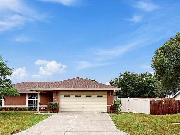 8016 APACHE LANE, LAKELAND, FL 33810