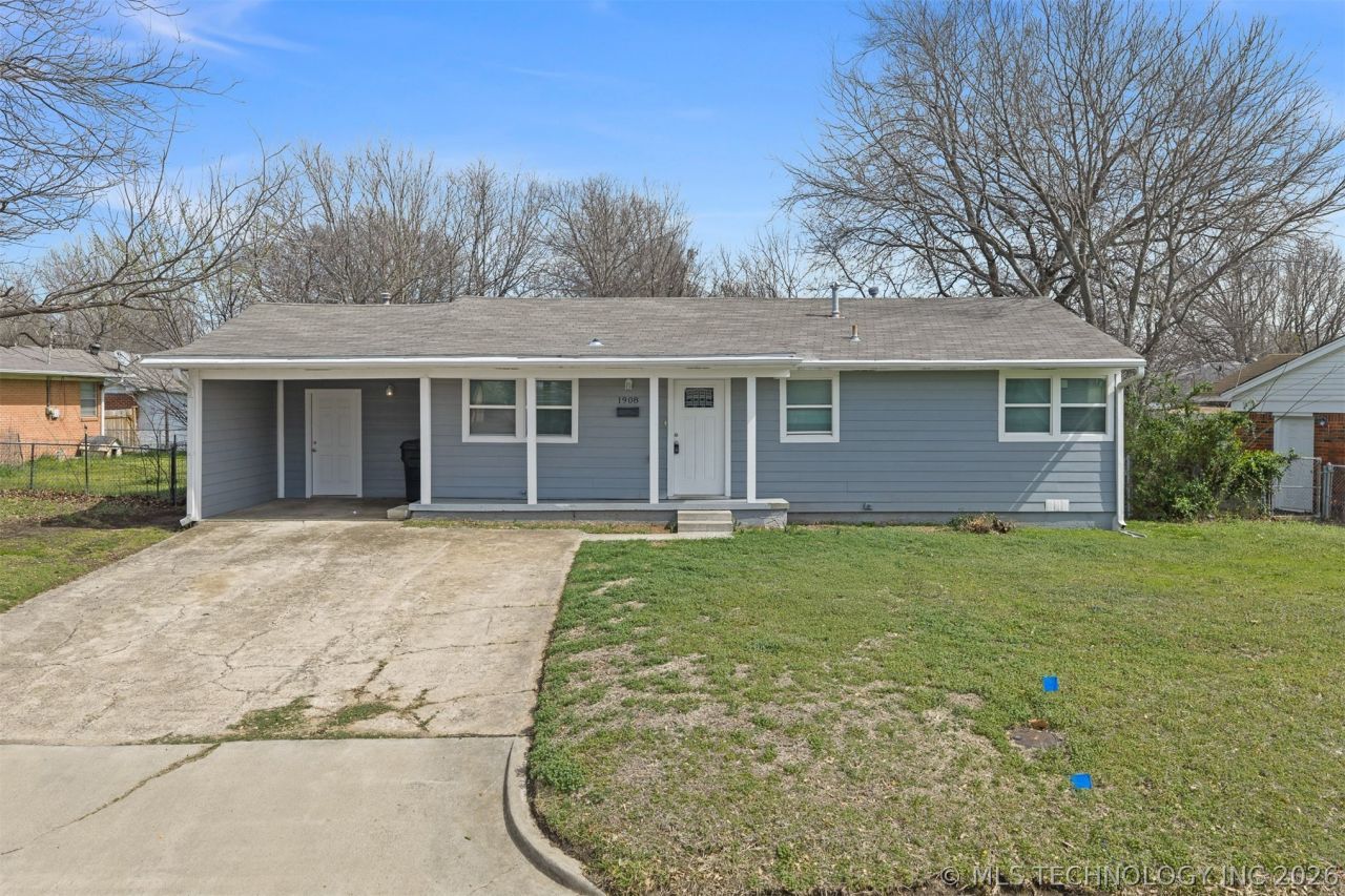 1908 Choctaw Avenue, Ardmore, OK 73401 Main Photo