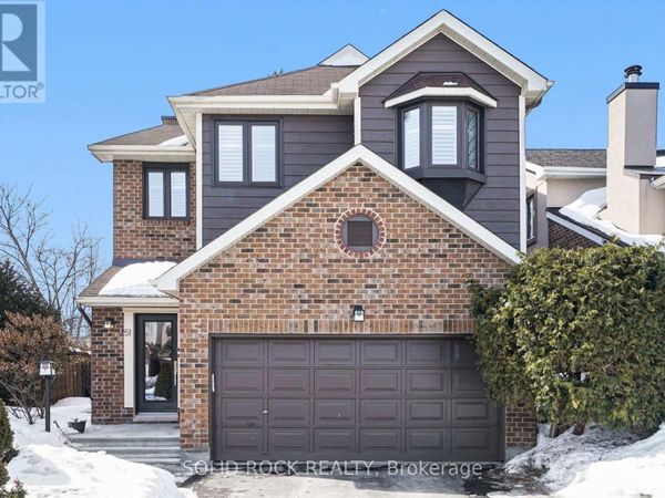 51 Pemberton Crescent, Ottawa, ON K2G4Y9