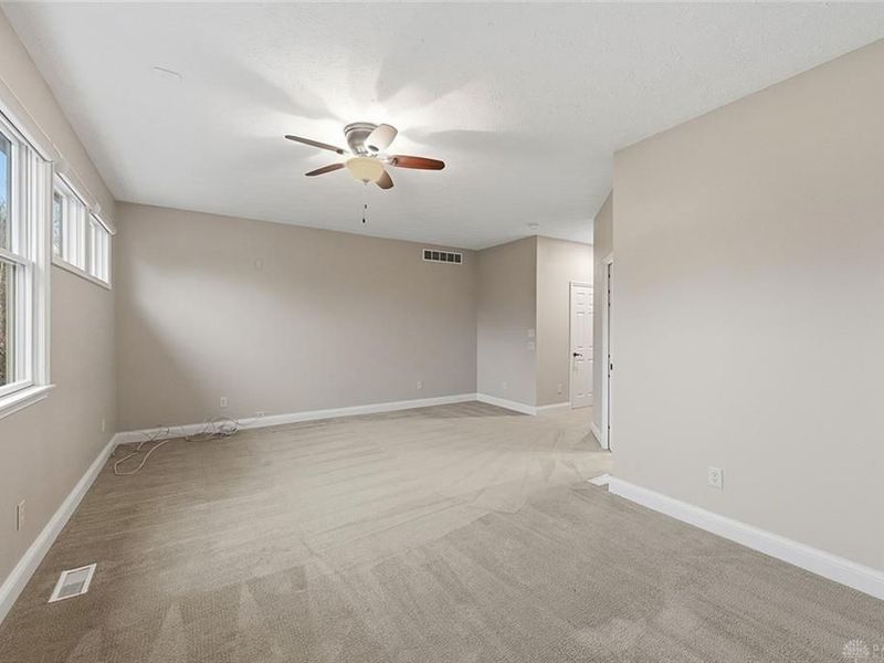 1174 Club View Drive, Dayton, OH 45458 Photo 25