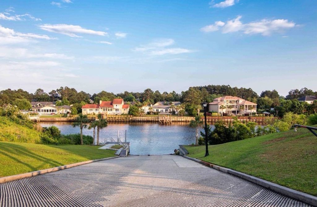 912 Shipmaster Ave. Photo 4