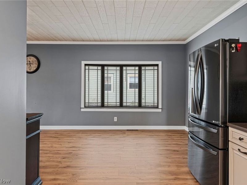 1123 W 6th Street, Lorain, OH 44052 Photo 17