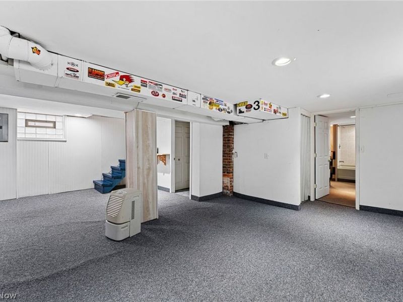 1123 W 6th Street, Lorain, OH 44052 Photo 27