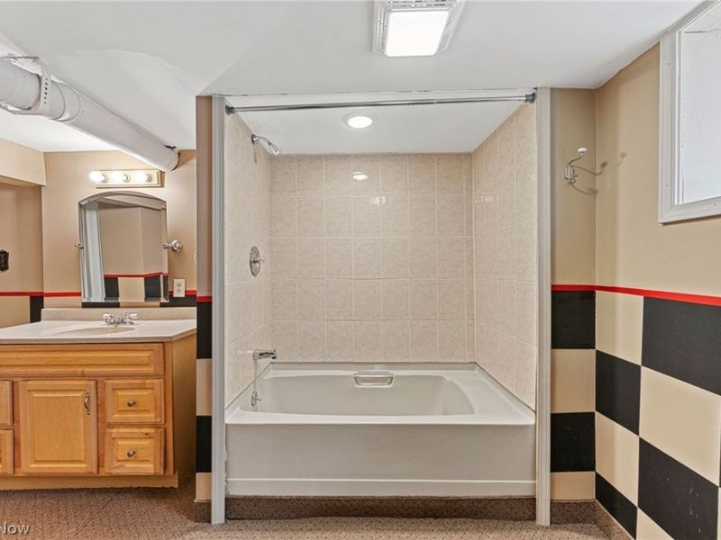 1123 W 6th Street, Lorain, OH 44052 Photo 29