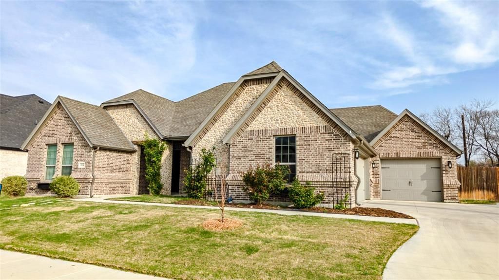 1124 Rocky Springs Trail, Fort Worth, TX 76052 Main Photo