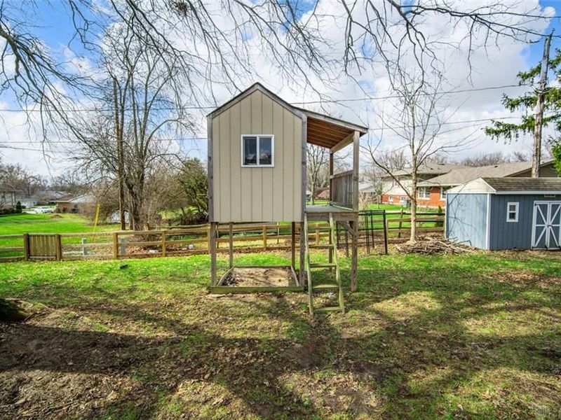 6111 Park Ridge Drive, Centerville, OH 45459 Photo 10