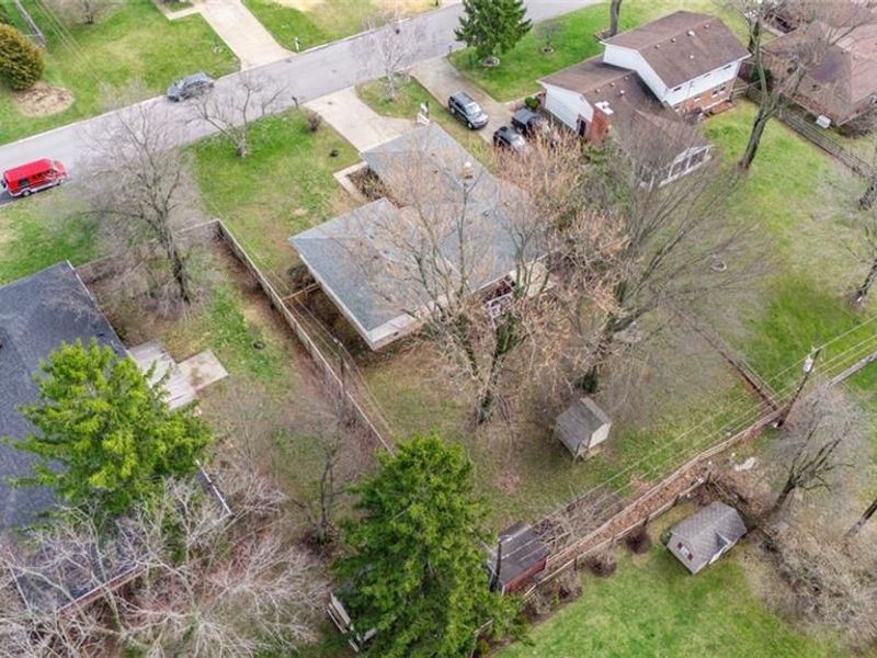 6111 Park Ridge Drive, Centerville, OH 45459 Photo 3