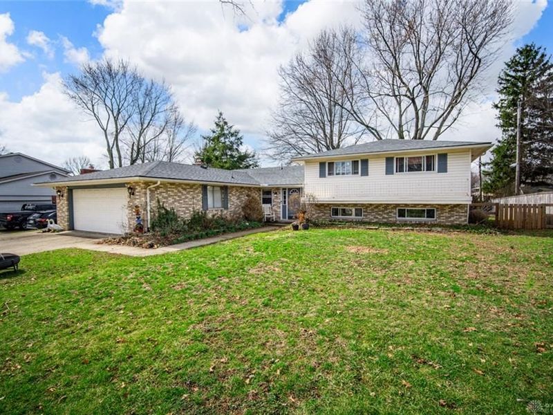 6111 Park Ridge Drive, Centerville, OH 45459 Photo 5