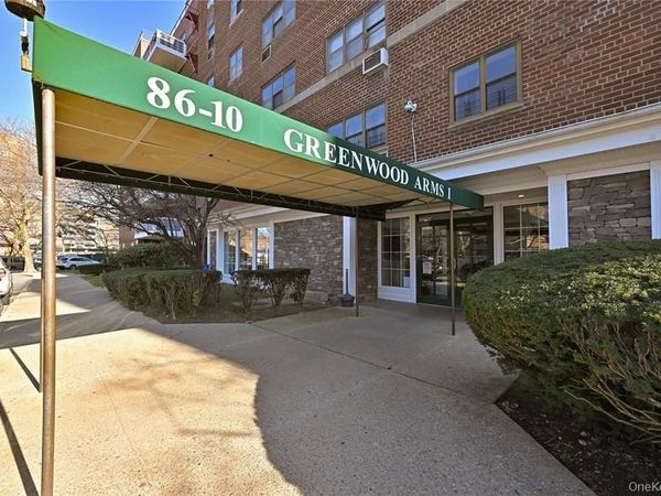 8610 151st Avenue , Unit 4C, Howard Beach, NY 11414