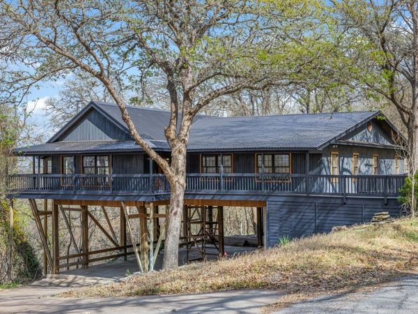 316 Valley View DR , La Grange, TX 78945