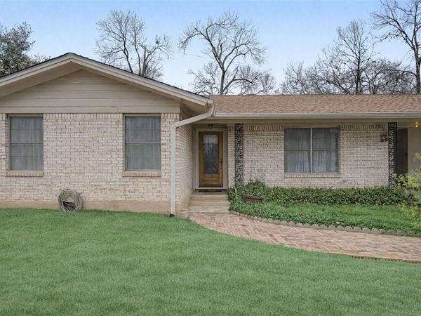 1705 Elmhurst DR, Austin, TX 78741