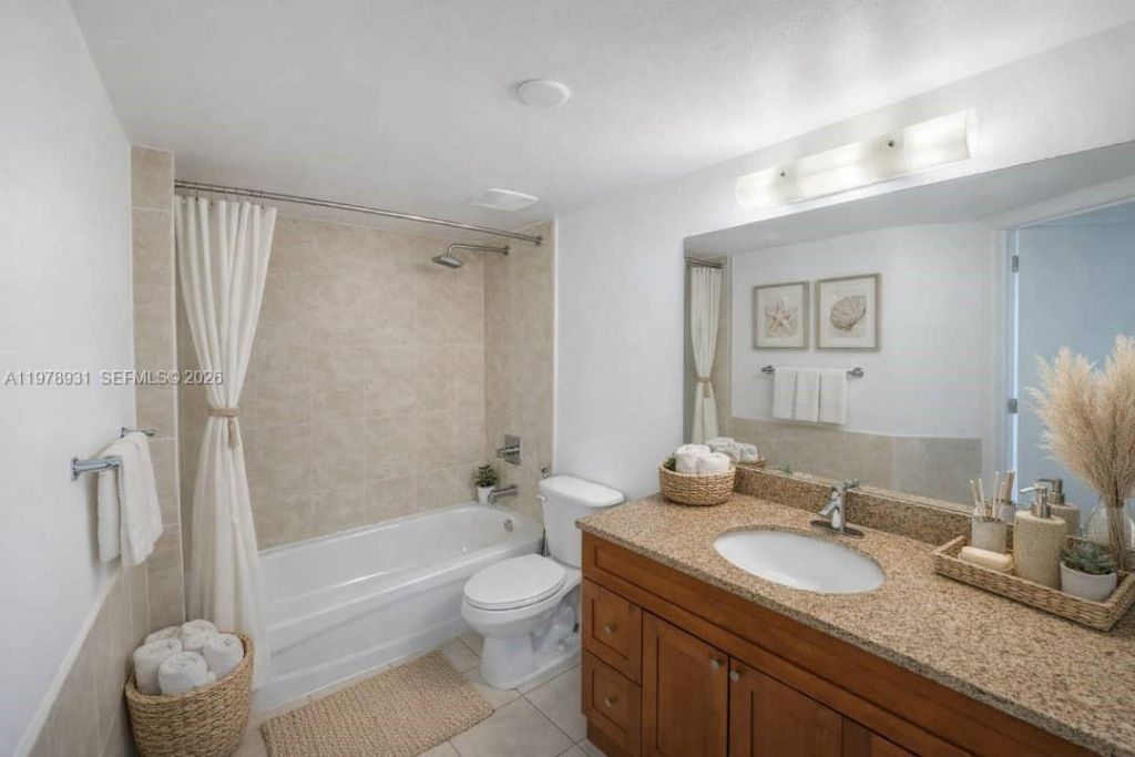 219 NW 12th Ave , Unit 1002, Miami, FL 33128 Photo