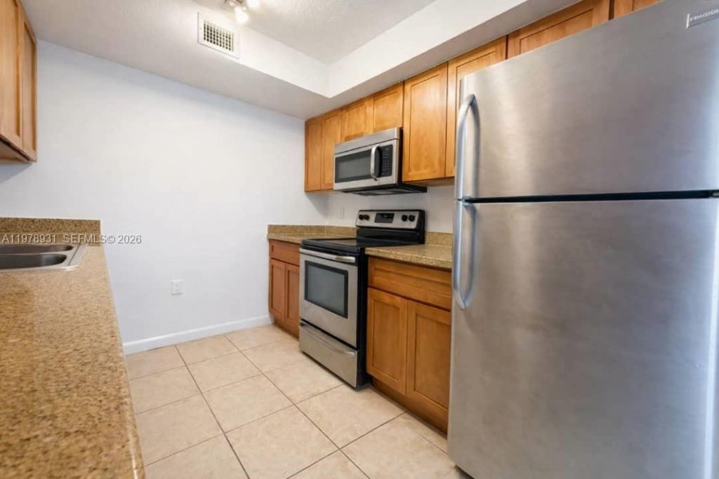 219 NW 12th Ave , Unit 1002, Miami, FL 33128 Photo