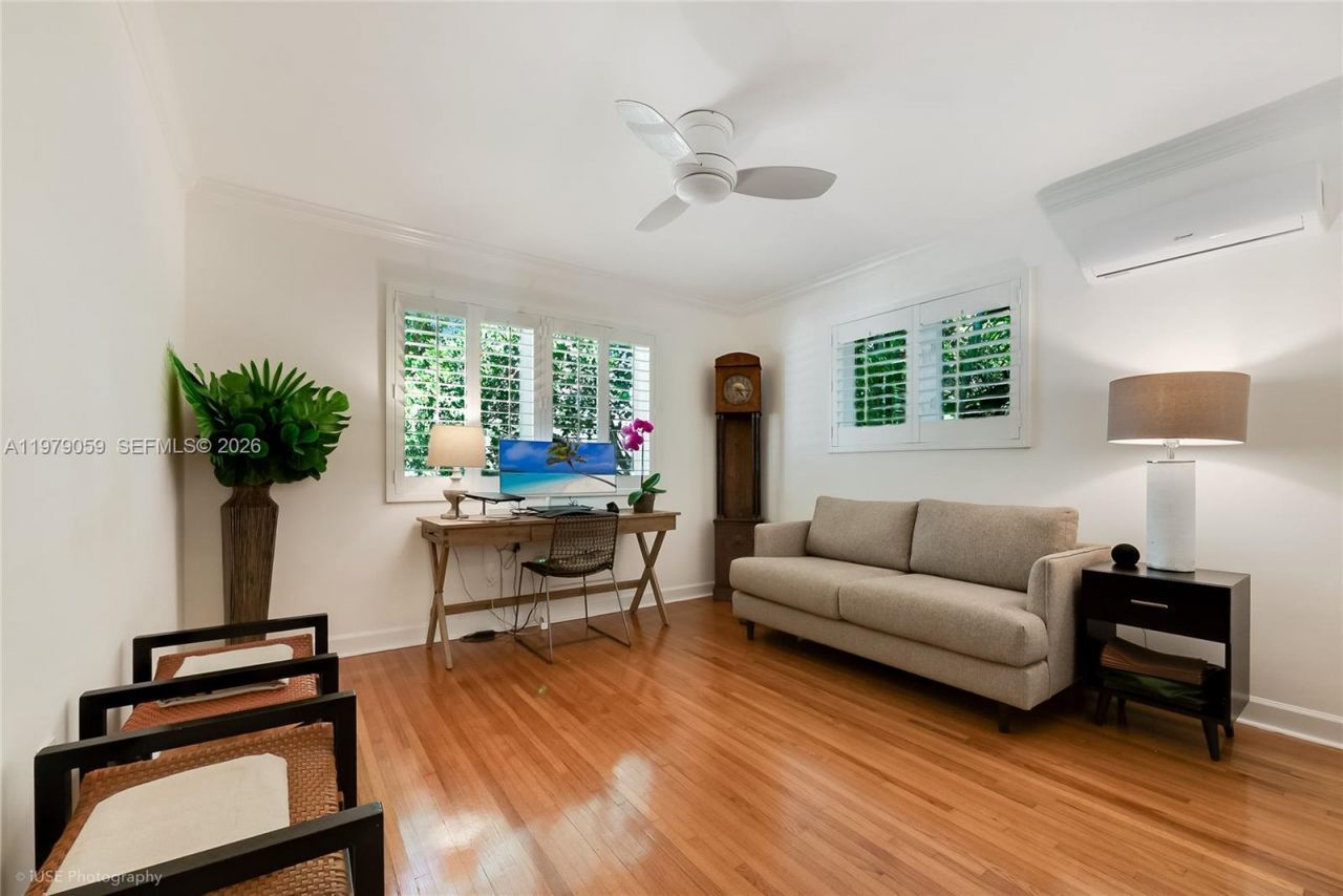 424 Sansovino Ave , Coral Gables, FL 33146 Photo