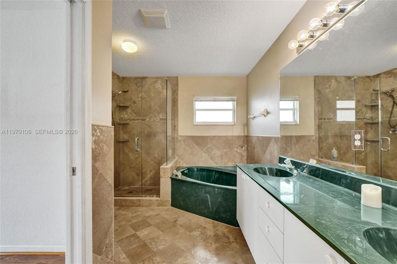 4242 NW 66th St , Coconut Creek, FL 33073 Photo