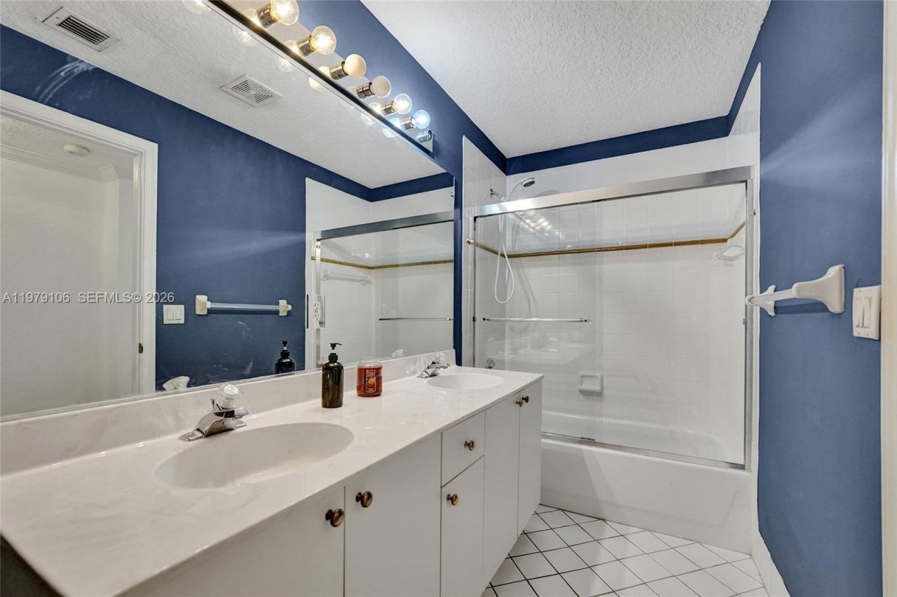 4242 NW 66th St , Coconut Creek, FL 33073 Photo