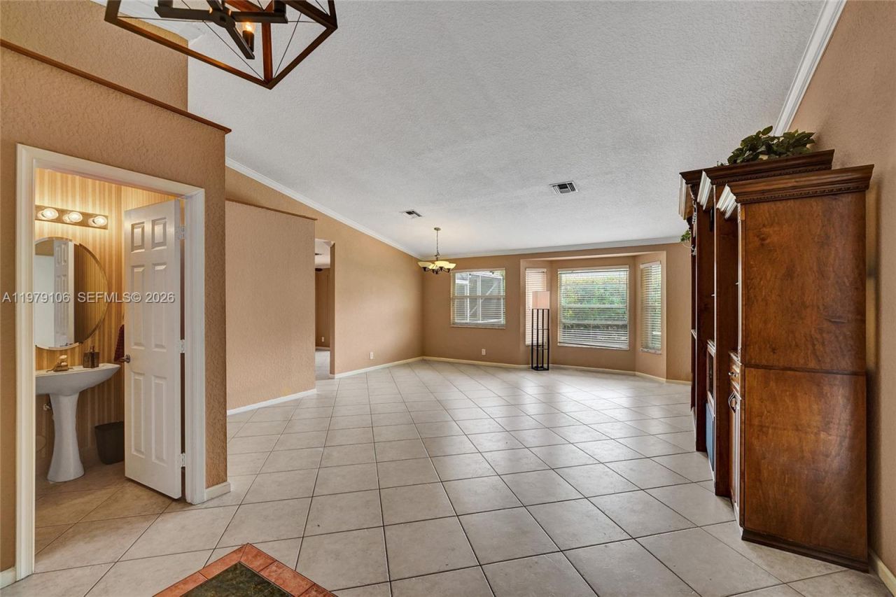 4242 NW 66th St , Coconut Creek, FL 33073 Photo