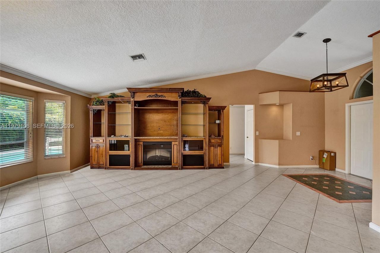 4242 NW 66th St , Coconut Creek, FL 33073 Photo